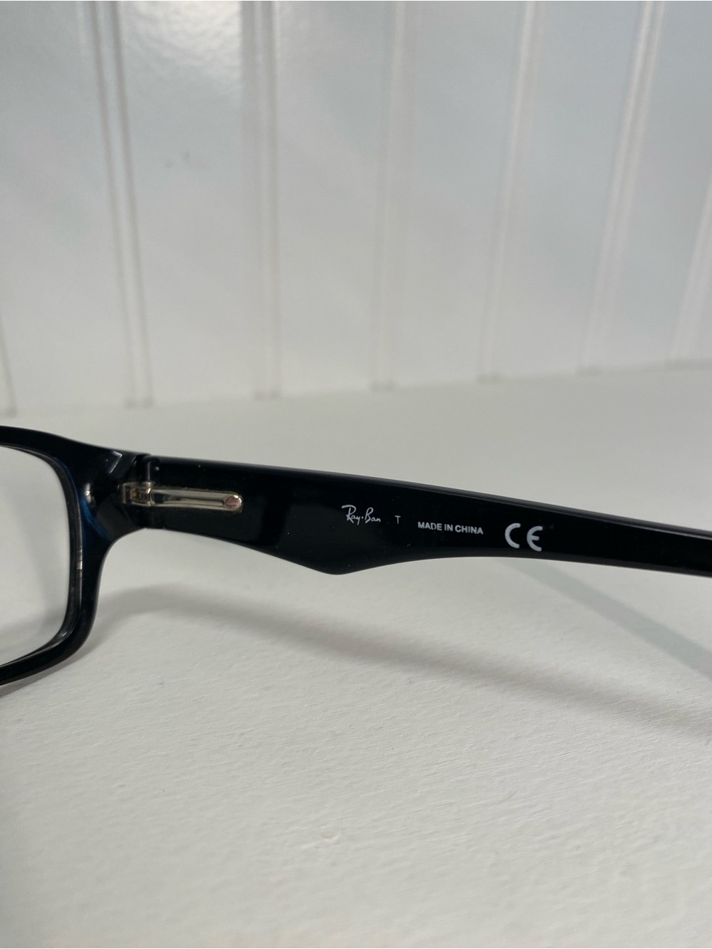 Ray-Ban - FRAMES ONLY! Black Glasses with Red Accent - RB 5180 2000 54[]15 140 - Picture 7 of 14